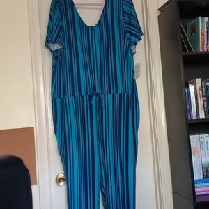 Lularoe Xoe Romper 2xl blue and navy